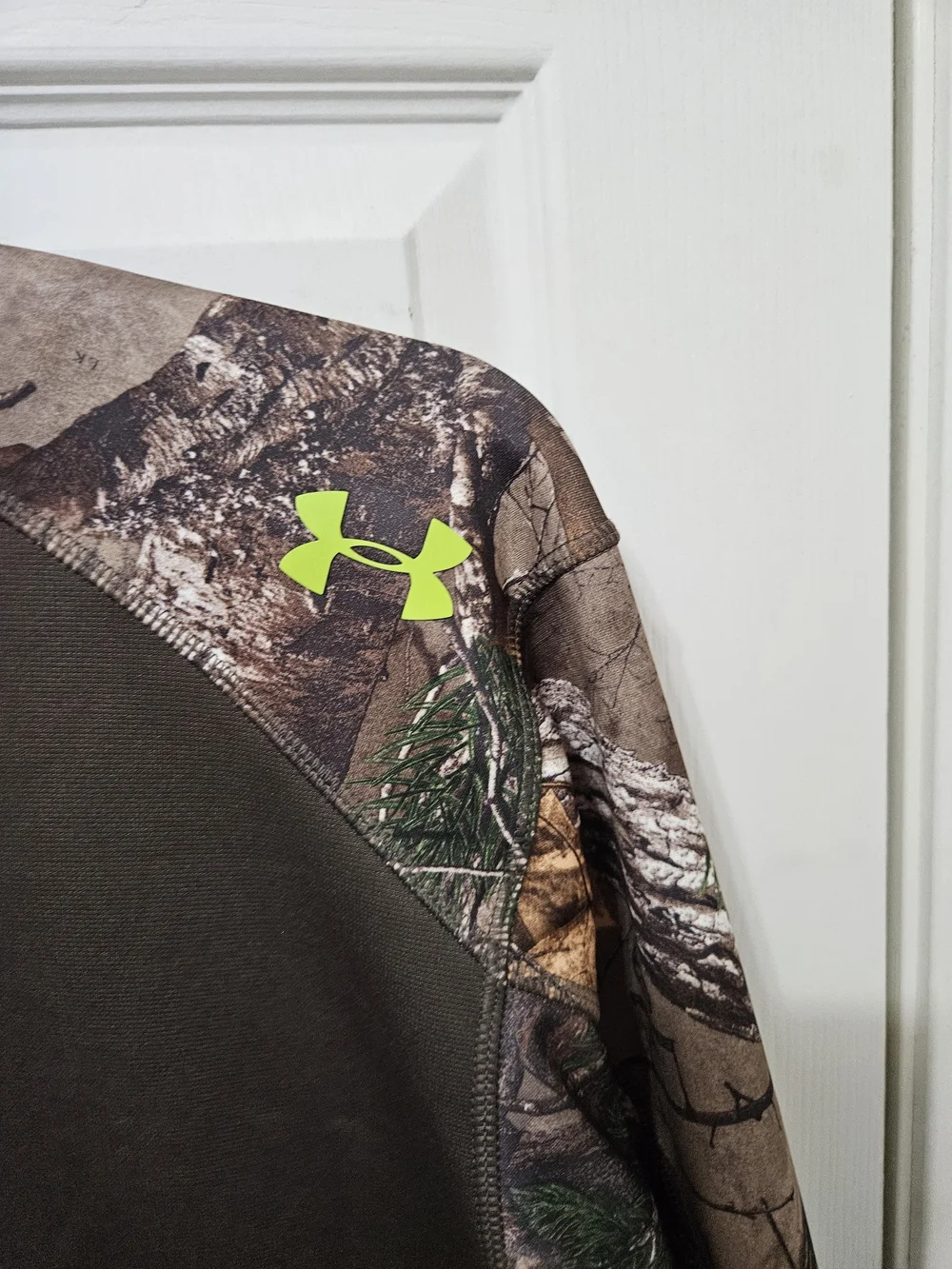 Under Armour Realtree Camo Full-Zip Scent Control Hunting Jacket with Neon Logo